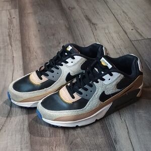 Black and Tan Nike Air Sneakers